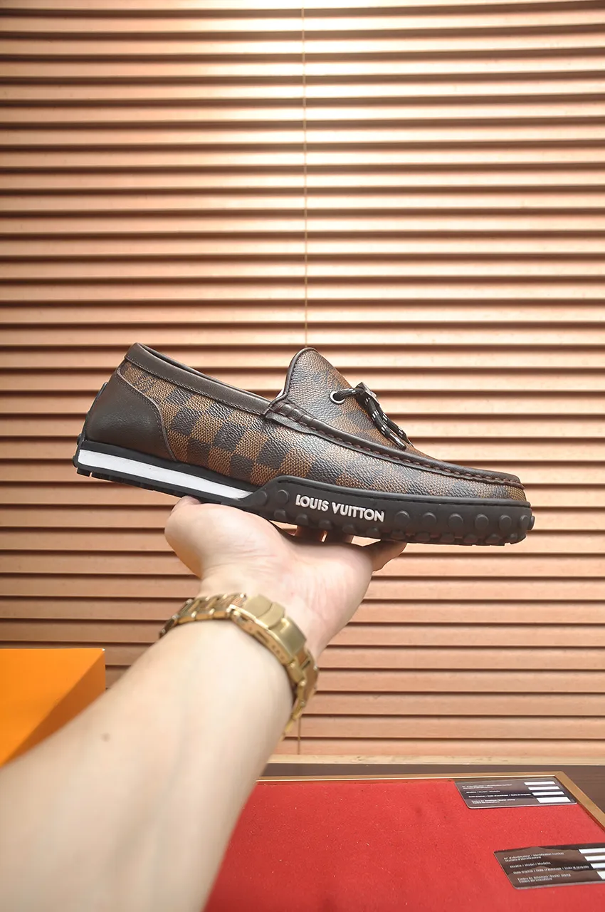 Men's men's shoes💰660💶[LOUIS VUITTON] (original order) new style🍀LV Louis Vuitton* - top version of LV classic beanie shoes! Made of imported original single cowhide, original leather side strips and wear-resistant rubber outsole! High quality products! Code number 39-45 (45 customized)